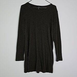 Forever 21 medium dark green sweater